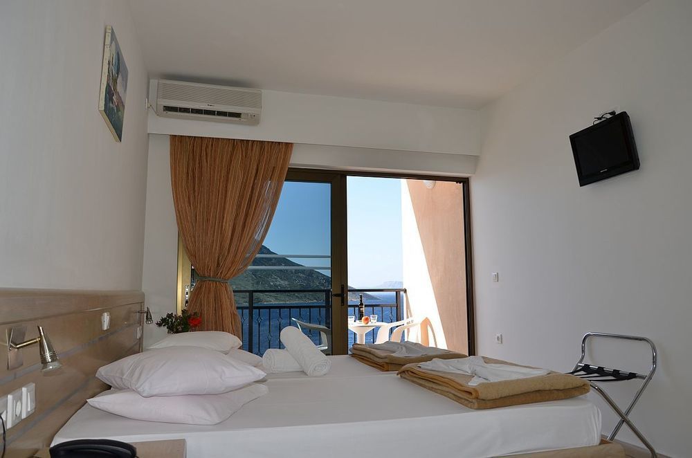 Plaza Hotel Masouri Zewnętrze zdjęcie